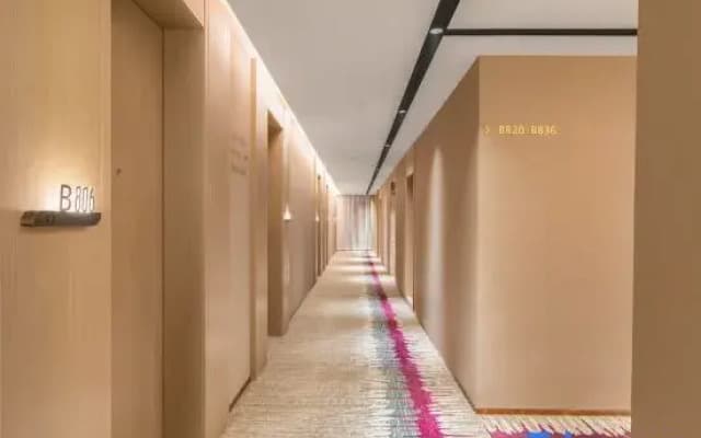 Lavande Hotel (Taiyuan Wusu Airport Terminal T1 Tongda Street Subway Station Branch)