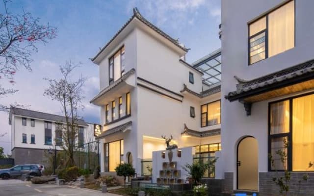Senyu Baidiao Art Mountain View Homestay