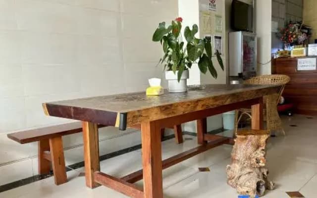 Muka Hotel