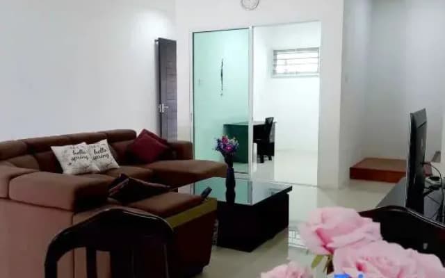 Sibu Double Story House No Smoking No Wedding Acts