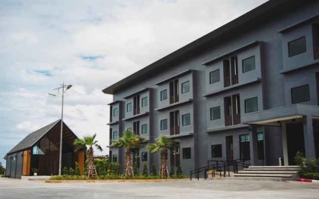 Baan Phuean Resort Pranburi