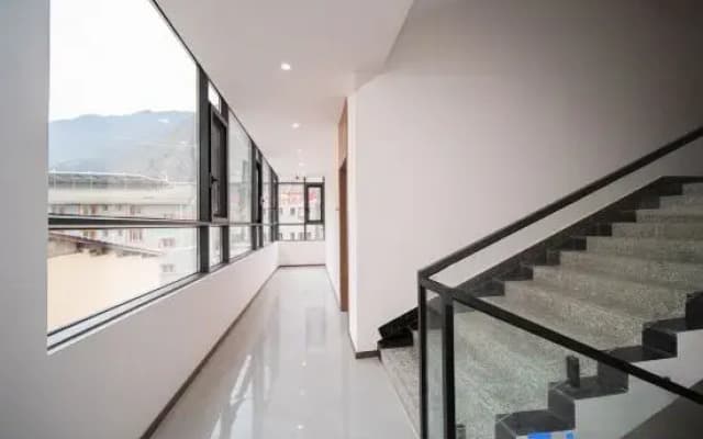 Jiuzhaigou National Park Zuowang Mountain Homestay