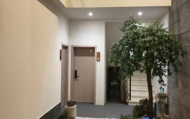 Shuishang Boutique Homestay (Jianshui Ancient City Xiaoguihu Branch)