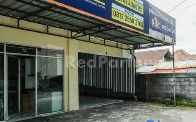Kinara Homestay RedPartner Near Sleman City Hall