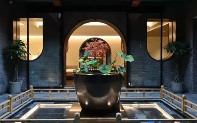 Fengchaoyang Design's Hotel