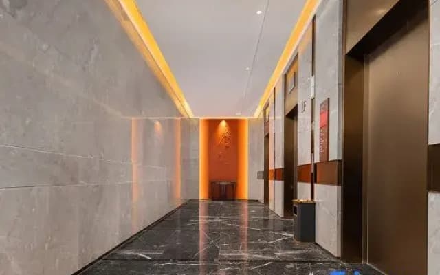 New Century Mingting Hotel in Xucun, Haining, Jiaxing