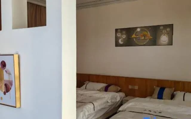 Chenxia Thousand  Mirror Snow · 360° Shika Snow Mountain Delight  Guesthouse (Dukezong  Branch)