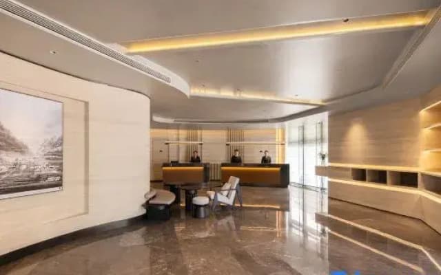 Xuzhou Yunlong Wanda, Heping Avenue Atour Hotel