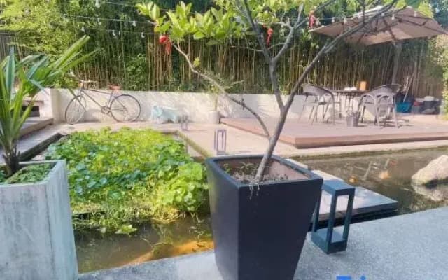 Wuzhen Huayu Jinzhu Courtyard Hotel (Xizha South Gate Scenic Area Branch)