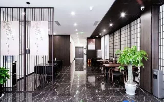 Yujing Smart Hotel