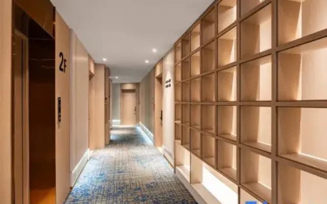 Mujiangnan Hotel (Taizhou Medical City Oriental Town Branch)