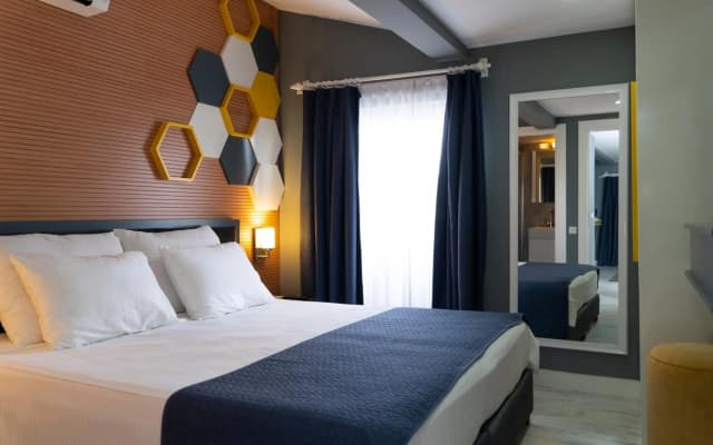 Letstay Hotel (Adults Only 12+)