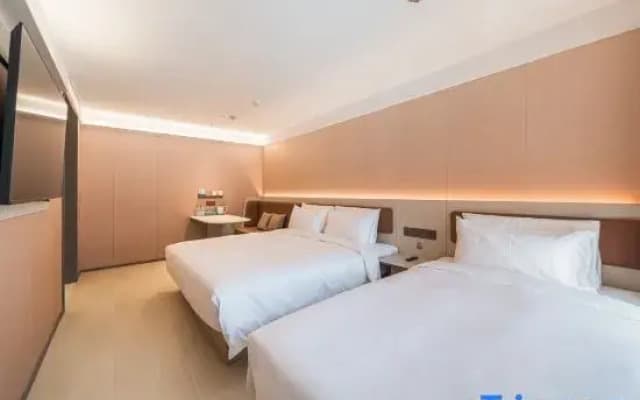 HanTing Hotel (Wanning Xinglong Yingbin Avenue)