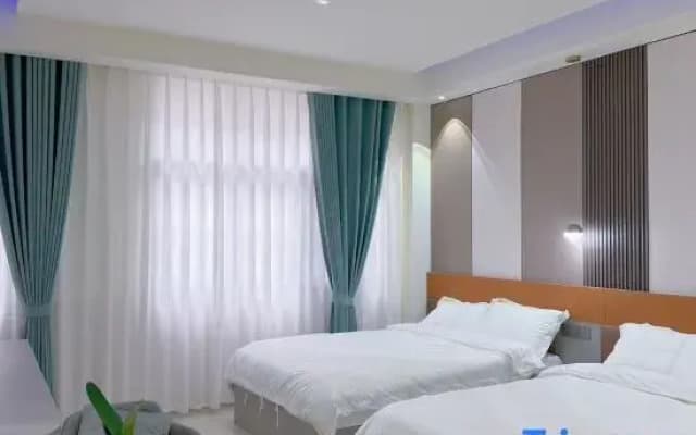 Hongpeng Homestay (Wanfenglin Scenic Area)