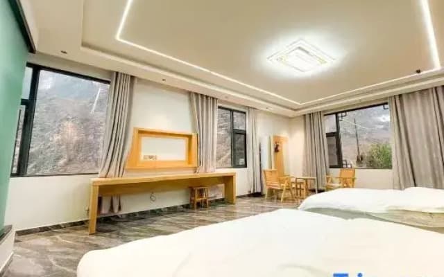 Shangri-La Tingfengge Inn