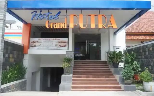 Hotel Grand Putra Syariah Kebumen