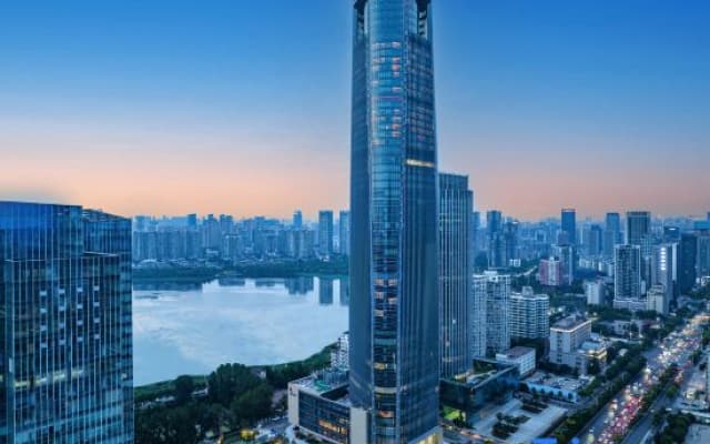 Wuhan Zhiren Homestay (Qingyuzui Subway Station)