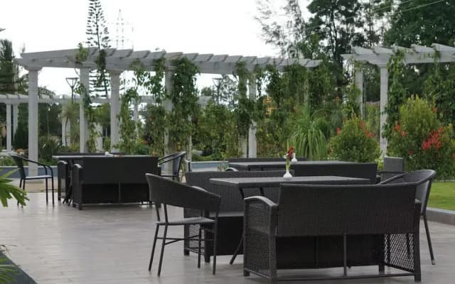 Quad Club Resort and Spa Nandi Hills