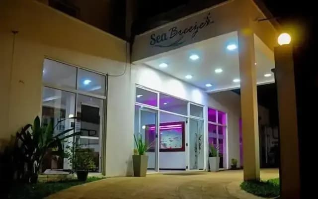 Sea Breeze Hotel