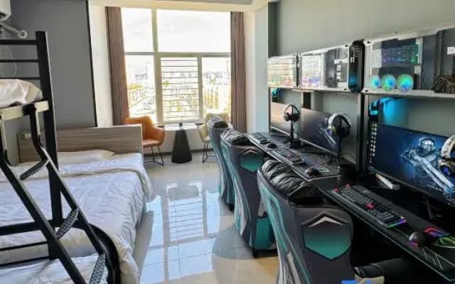 KK E-Sports Hotel