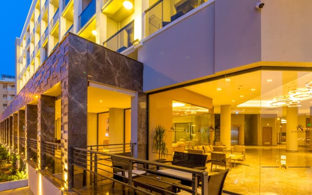 Ada Julian Marmaris Hotel