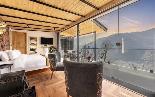 Echor Himalayan Sky Cabins Sethan Manali