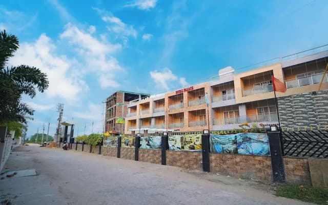 Royal Palace Beach Resort