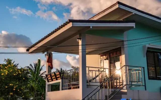 Deniz’s Modern Nature Retreat