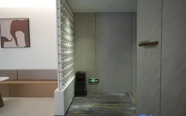 Morandi Design Hotel (Binjiang Road)