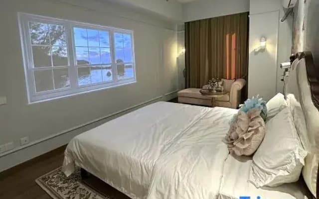 Shenhai Yongshe Boutique Stay (Yantai Railway Station Wuyue Plaza)