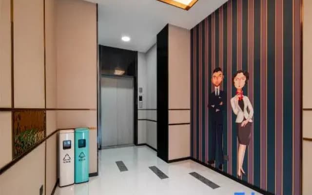 Magnotel Hotel (Taian Xintai Qingyun Shopping Center Jindou Road)