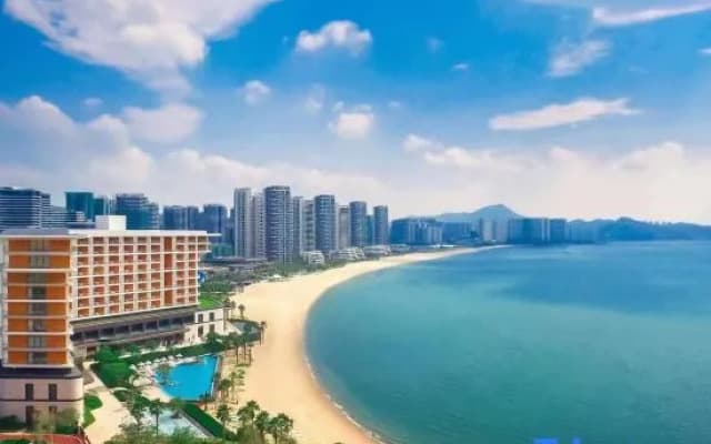 Guanhai Dolphin Ocean View Hotel (China Resources Xiaojingwan Store)