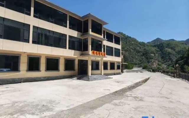 Wuyuezhai Qingliangwan Homestay