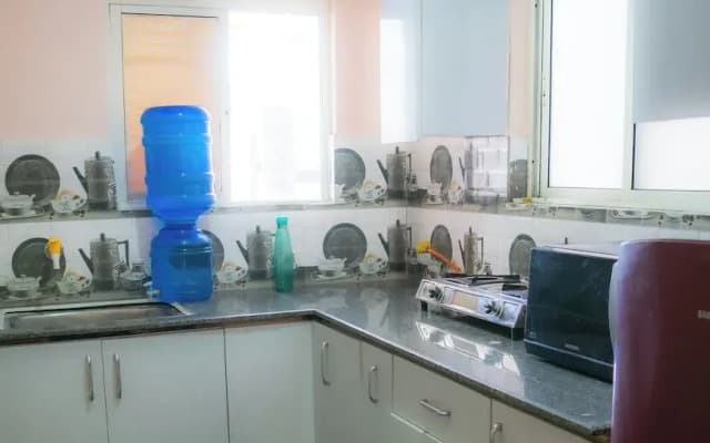 Let'stay- Sector 63A Noida