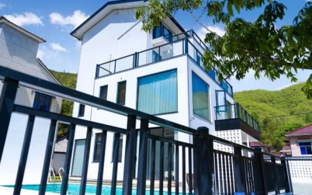 QingS・Backcountry Stream - tracing Holiday Homestay (Anji Zhebei Grand Canyon Branch）