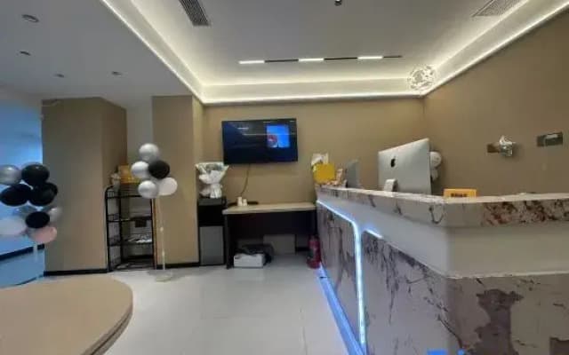 Zhengzhou Four Seasons Hampton Hotel (Henan Museum Baimiao Subway Station)