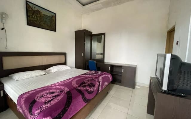 Hotel Arwana Safari puncak RedPartner