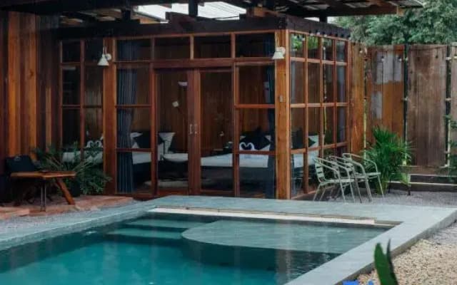 Adirek Pool Villa