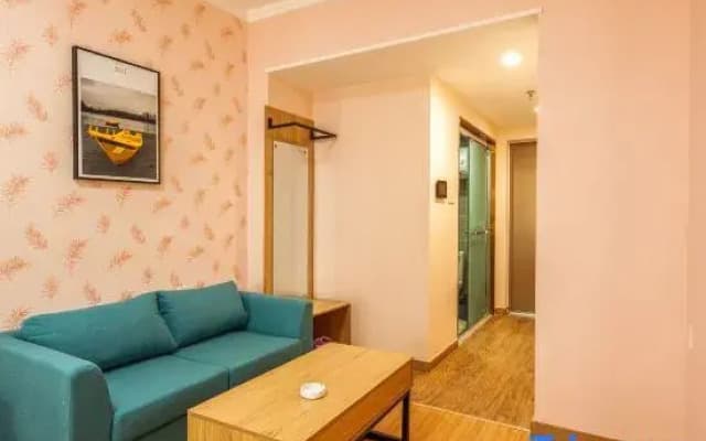 Xilaida Homestay (Zhongyuan Futa Qilihe Subway Station)