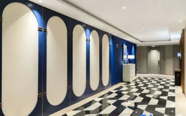 Mehood Lestie Hotel (Longhu Financial Island Zhongyuan Technology Branch