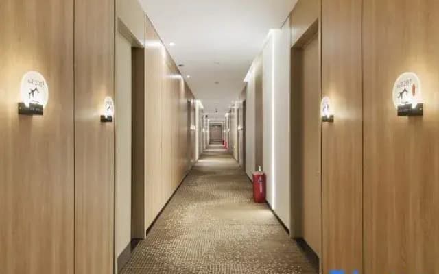 Homeinn Pebble Hotel (Huai'an Hexia Ancient Town)