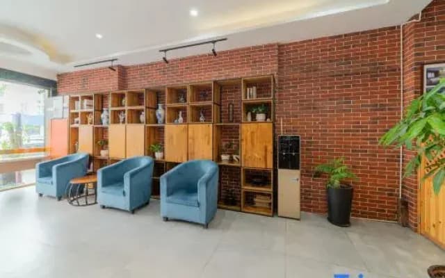Rest Hotel (Pingyang Station)