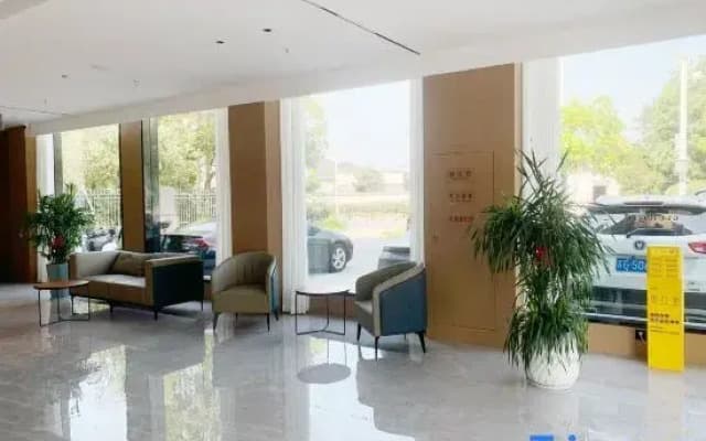 GYA Hotel (Yangzhou Wenhui West Road Yangzhou Station)