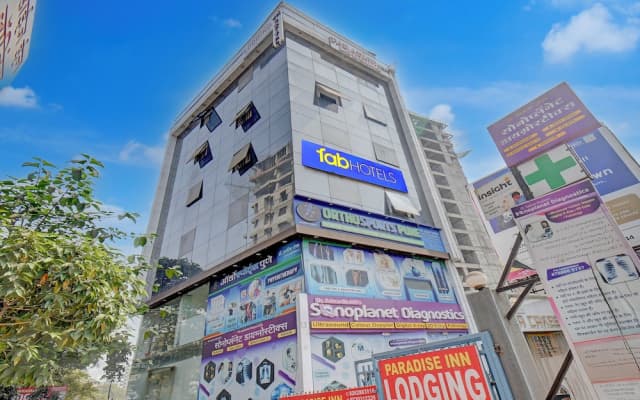 Fabhotel Paradise Inn I