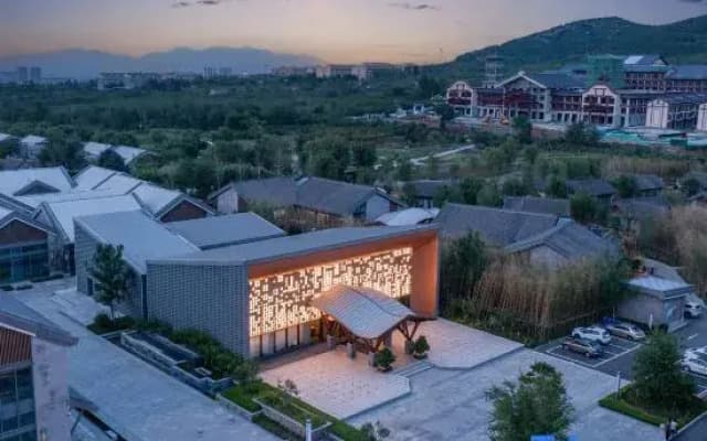 Floral Lux Hotel Jinan Jianshan Jielu Tang Style Homestay