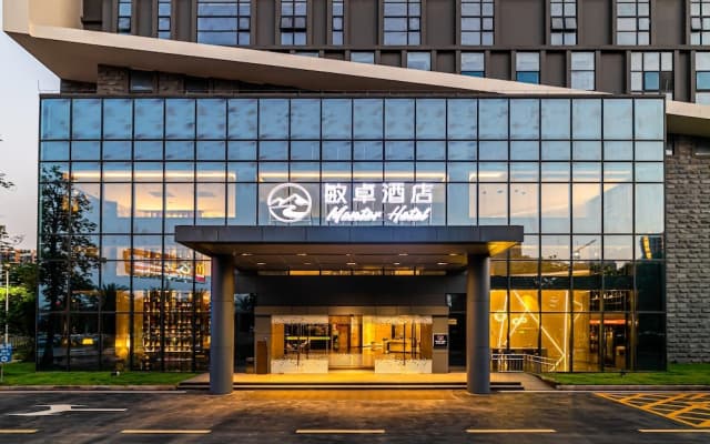 Mentor Hotel