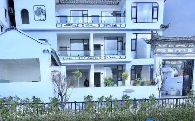 Dali Haixin Sunrise Sea View Beauty Stay (Erhai Caicun Branch)
