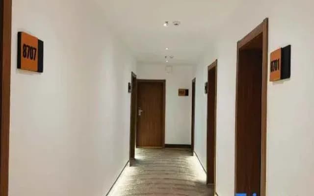 M.Y Business Hotel