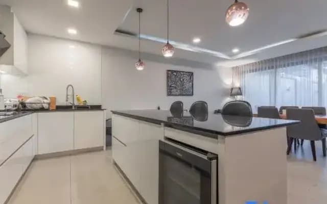 Thai Home Jomtien Deluxe3B Villa