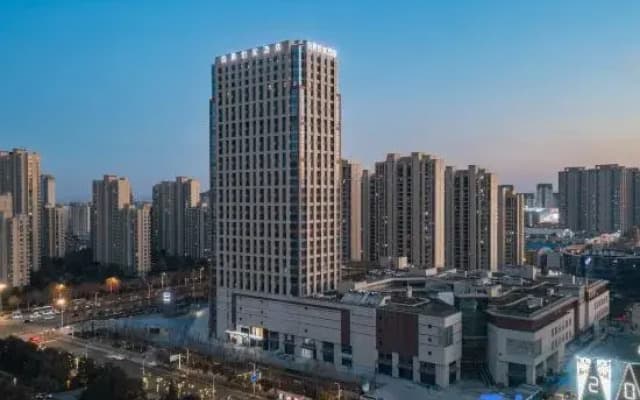 Earl Family Hotel (Chuzhou Wuyue Plaza Municipal Government)